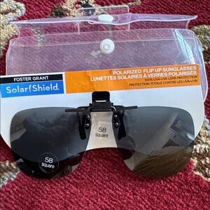 FOSTER GRANT clip on sunglasses